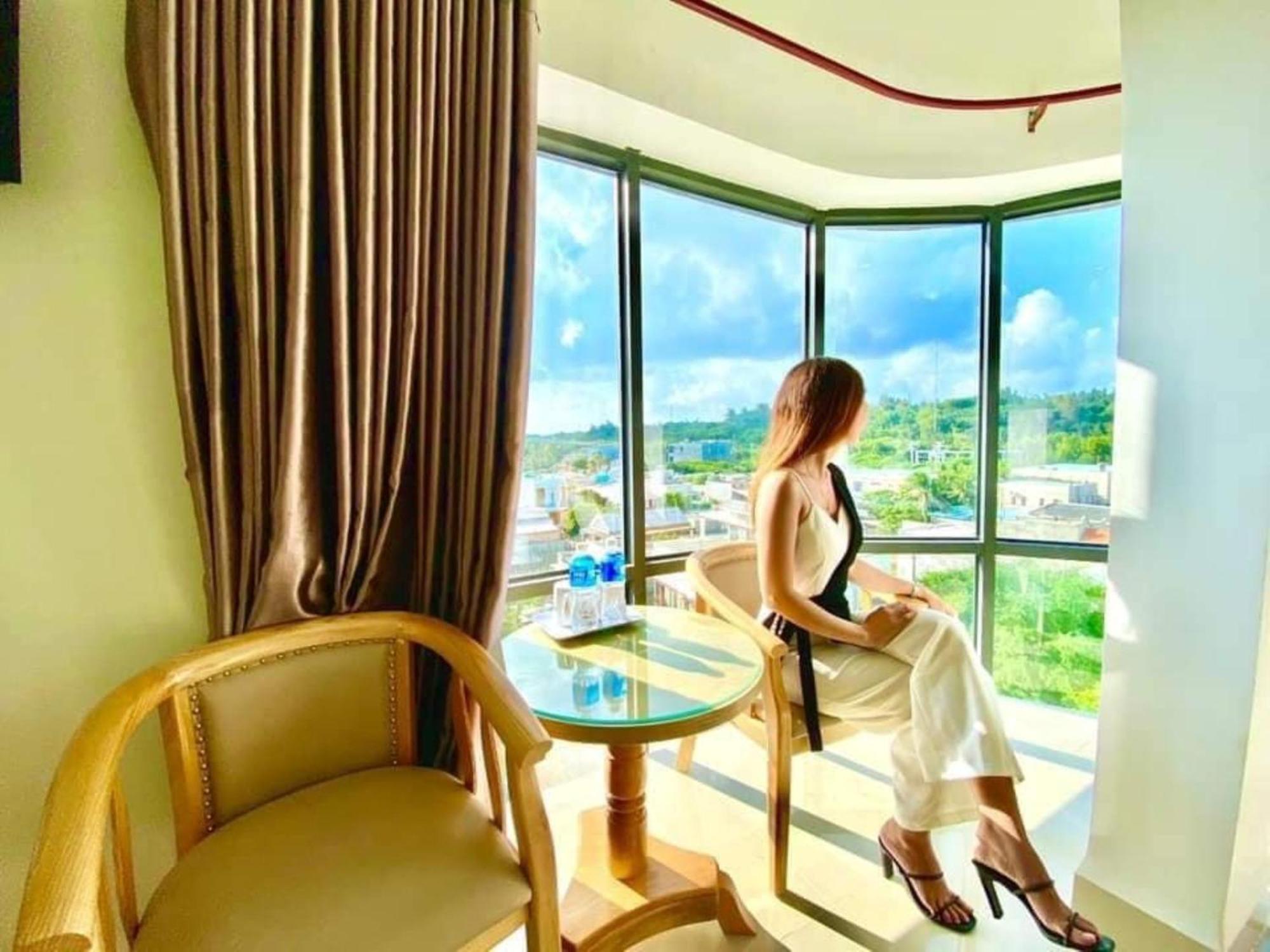 Bien Dong Hotel Dao Phu Quy Cu Lao Thu Bagian luar foto