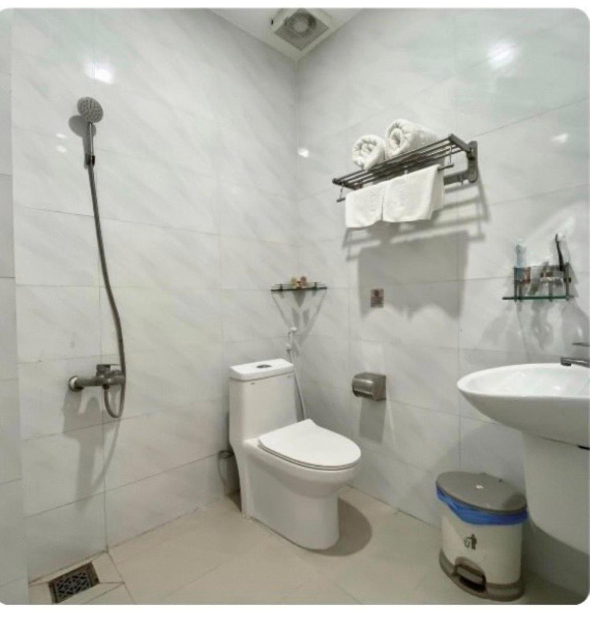 Bien Dong Hotel Dao Phu Quy Cu Lao Thu Bagian luar foto