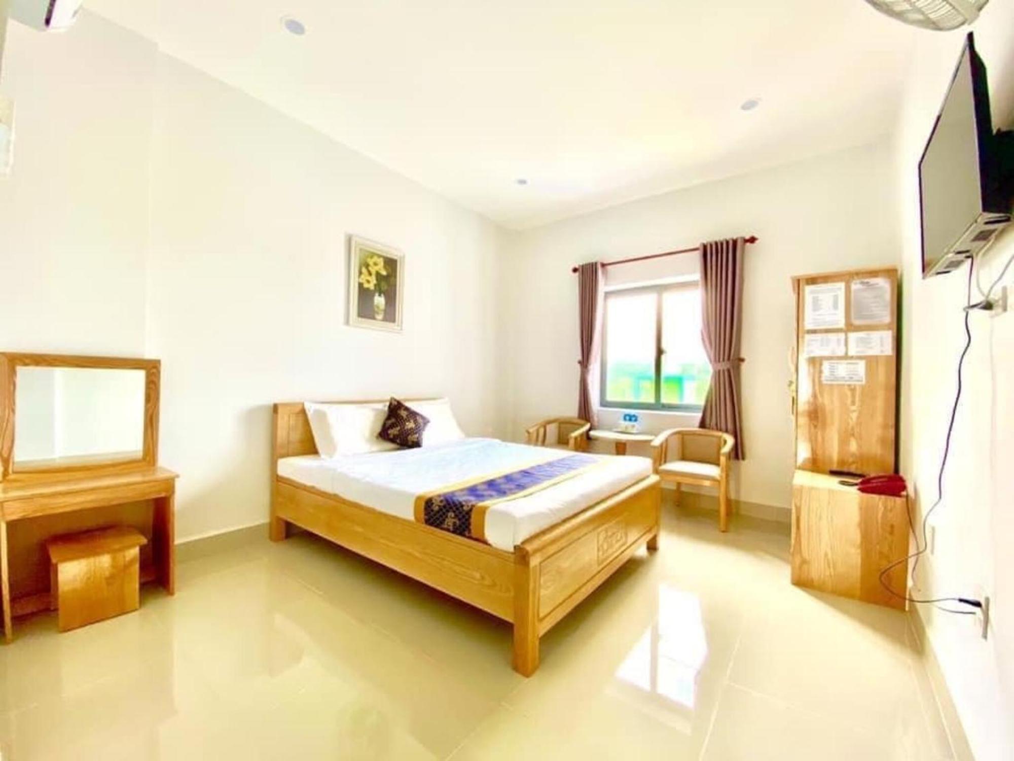 Bien Dong Hotel Dao Phu Quy Cu Lao Thu Bagian luar foto