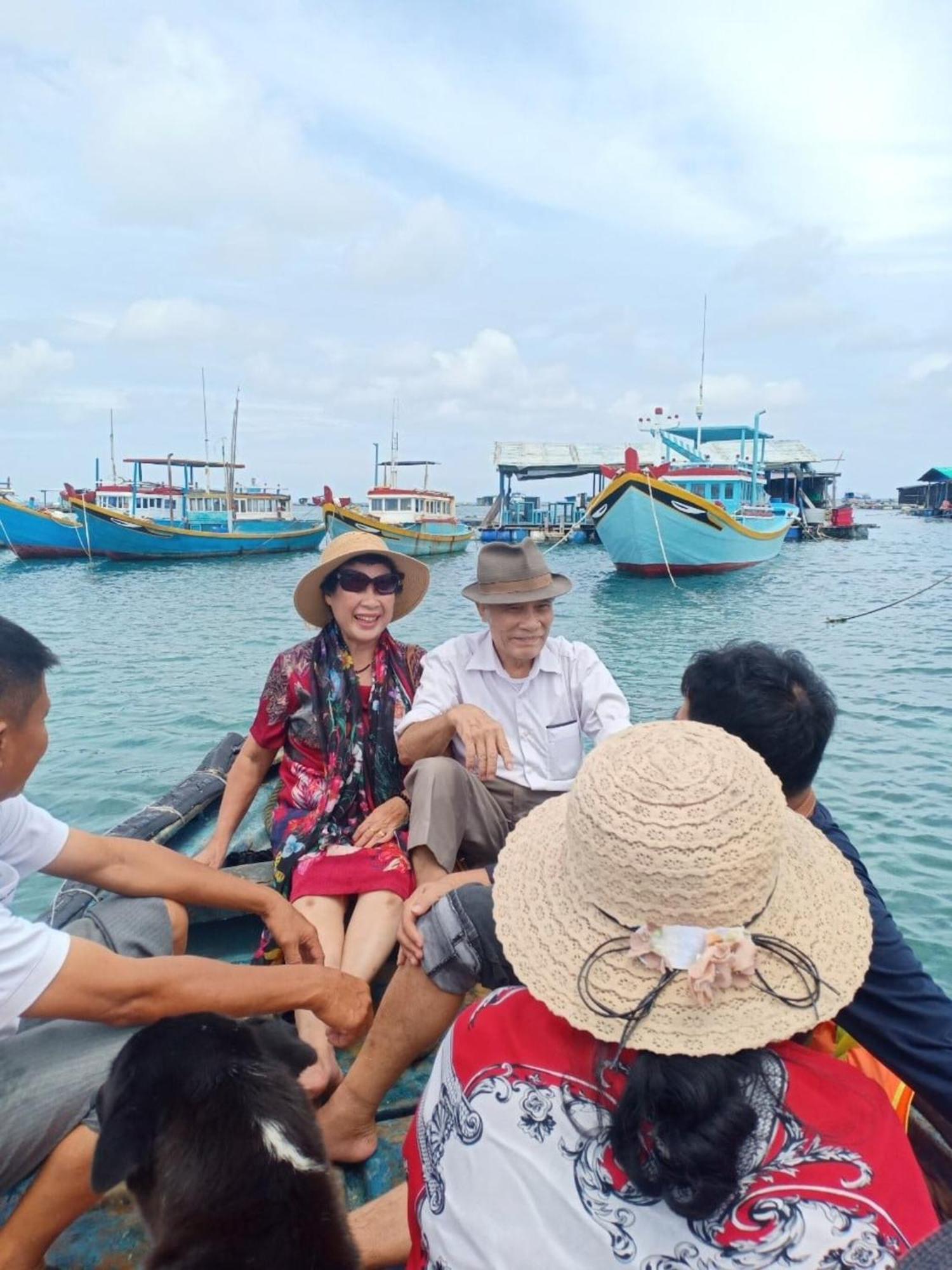 Bien Dong Hotel Dao Phu Quy Cu Lao Thu Bagian luar foto